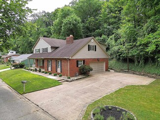 1901 Washington Blvd, Huntington, WV 25701