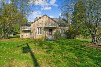2911 Clay Pike, Irwin, PA 15642