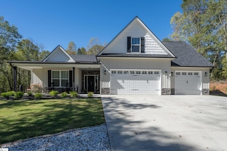 313 Groce Meadow Rd, Taylors, SC 29687