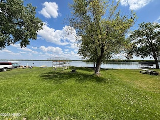48422 Bailey's Bay Rd, Big Stone City, SD 57216