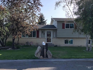 2726 Fairmont Dr, Burley, ID 83318
