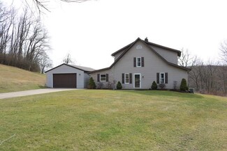 114 Finnin Rd, New Kensington, PA 15068
