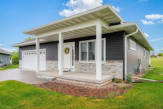 W4936 Battlestone Station Rd, La Crosse, WI 54601