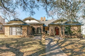 2122 Edwin St Unit B, Fort Worth, TX 76110