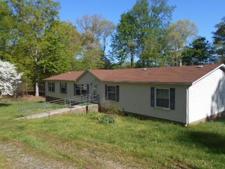 261 Neighborhood Rd, Chatham, VA 24531