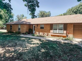 427 N 1st St, Fort Cobb, OK 73038
