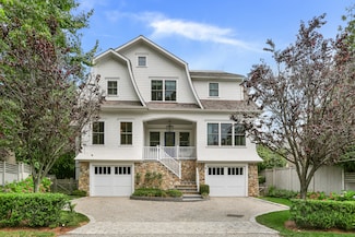 28 Norwalk Ave, Westport, CT 06880