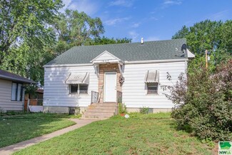 423 Center St, Sioux City, IA 51103