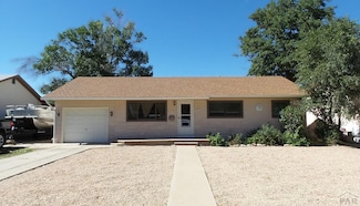 2025 Ridgewood Ln, Pueblo, CO 81005