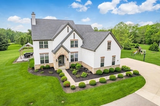 5046 Clark-Shaw Rd, Powell, OH 43065