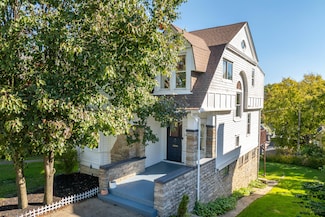 142 Highway Ave, Ludlow, KY 41016