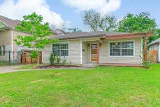 1009 Tabor St, Houston, TX 77009