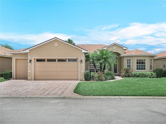 5200 Pebble Beach Blvd, Winter Haven, FL 33884
