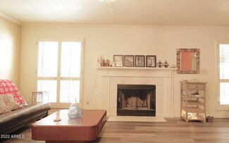 8330 N 21st Dr Unit J108, Phoenix, AZ 85021