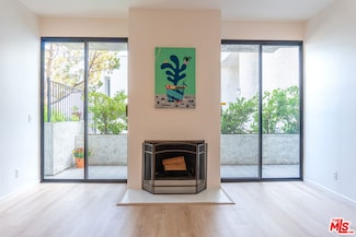 10861 Moorpark St Unit 116, North Hollywood, CA 91602