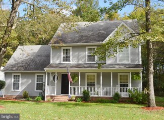 813 White Oaks Ln, Pocomoke City, MD 21851