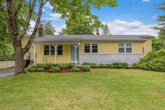 122 Jordan Ave, Brunswick, ME 04011