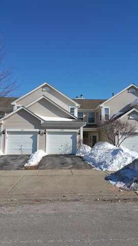 1289 S Candlestick Way, Waukegan, IL 60085