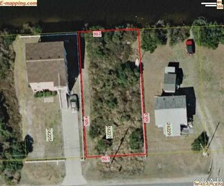24227 Atlantic Dr, Kinnakeet, NC 27959