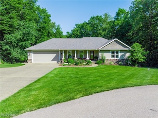 10235 Deer Run Dr, Fredericksburg, OH 44627