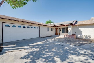 602 Keene Ln, Taft, CA 93268