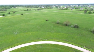 504 Brahman Trail, Angleton, TX 77515
