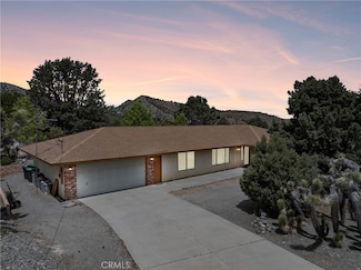 7370 Scrub Oak Dr, Pinon Hills, CA 92372
