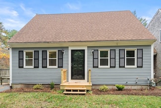 44 Pisces Ln, Plymouth, MA 02360
