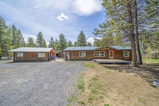16073 Blackfeather Ln, La Pine, OR 97739