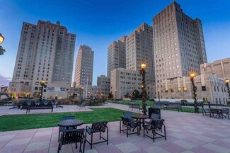 4 Beacon Way Unit 404, Jersey City, NJ 07304