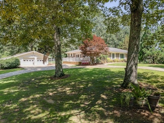 6867 Curry Hwy, Jasper, AL 35503