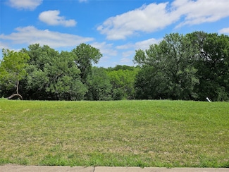 3024 Koscher Dr, Cedar Hill, TX 75104
