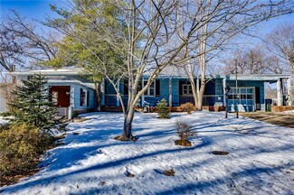 2025 Hillview Rd, Lawrence, KS 66046