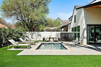 3304 Lyons Rd, Austin, TX 78702