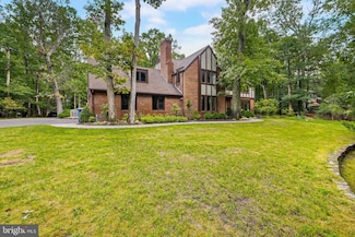 14 E Centennial Dr, Medford, NJ 08055