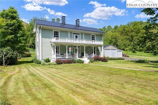 16215 N Carolina 194, Lansing, NC 28643