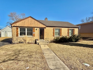 711 N Kennicott Ave, Arlington Heights, IL 60004