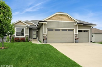 2817 Partlow St, Norwalk, IA 50211