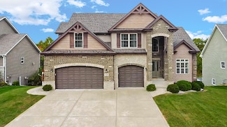 12566 Massachusetts St, Crown Point, IN 46307