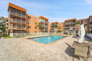 3048 Sunrise Lakes Dr E Unit 112, Sunrise, FL 33322