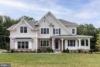 7 Old Covered Bridge Rd, Newtown Square, PA 19073