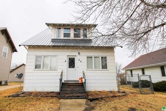 26 2nd Ave NE, Pocahontas, IA 50574