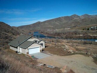 11660 E Gatfield Rd, Horseshoe Bend, ID 83629