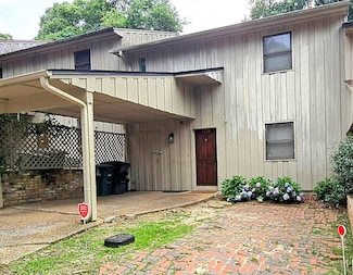 1838 Fernando Dr, Tallahassee, FL 32303