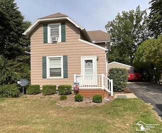 1130 W Temperance Rd, Temperance, MI 48182