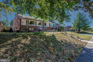 702 7th Ave, Folsom, PA 19033