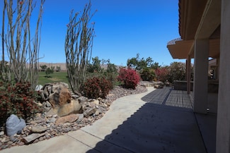 78754 Falsetto Dr, Palm Desert, CA 92211