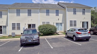 350 New Kent Rd, Blacksburg, VA 24060