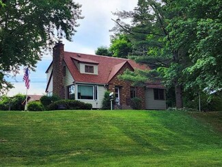 1490 3rd Ave, Cumberland, WI 54829