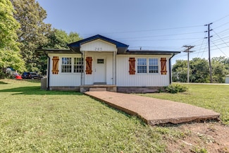 205 Carpenter St, Mount Pleasant, TN 38474